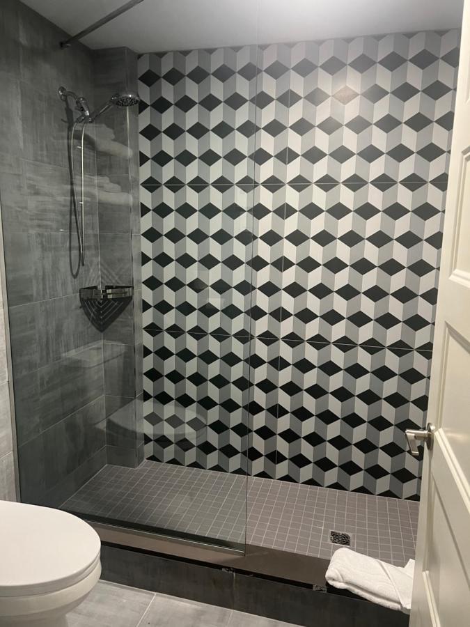 Complexe Dix80 Motel Mont-Laurier Buitenkant foto
