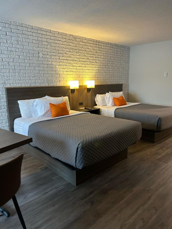 Complexe Dix80 Motel Mont-Laurier Buitenkant foto